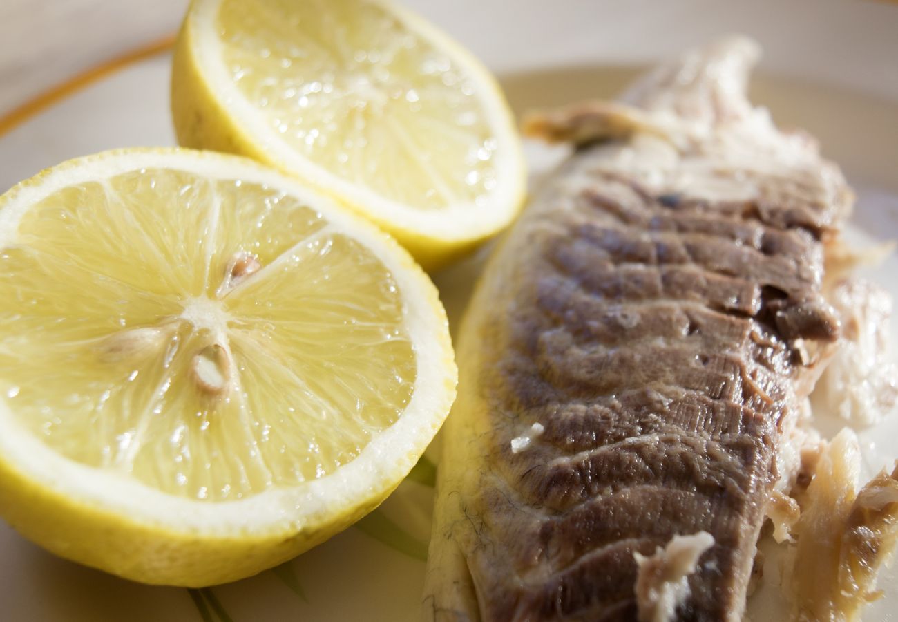 Dorada en freidora de aire, receta de pescado saludable y jugosa