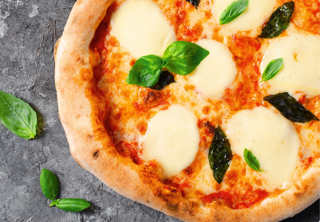 Pizza margarita, descubre que lleva la auténtica receta italiana