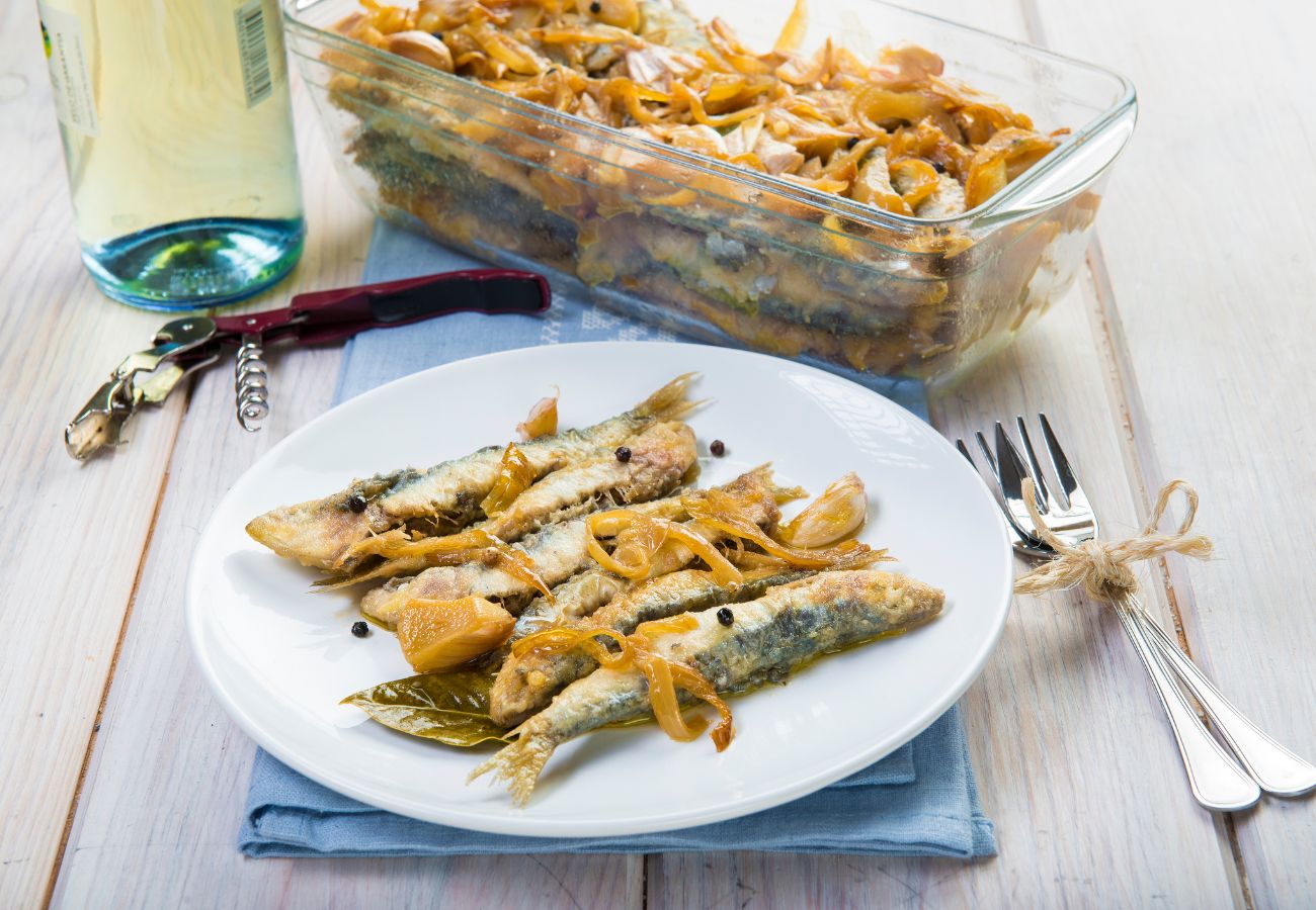 sardinas en escabeche o escabechadas, descubre esta receta tradicional de la abuela